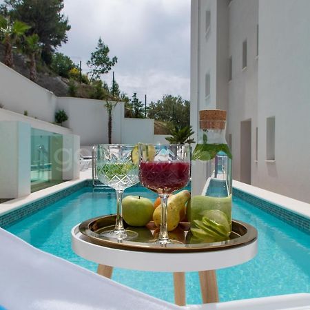 Villa Smaragd - Opal - Luxury Apt With Shared Pool And Private Hot Tub ماكارسكا المظهر الخارجي الصورة