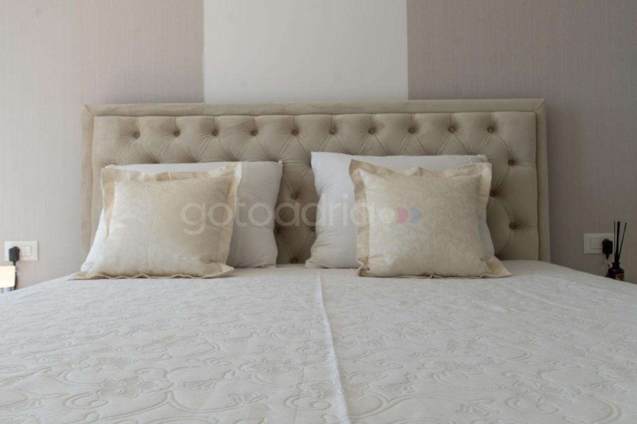 Villa Smaragd - Opal - Luxury Apt With Shared Pool And Private Hot Tub ماكارسكا المظهر الخارجي الصورة