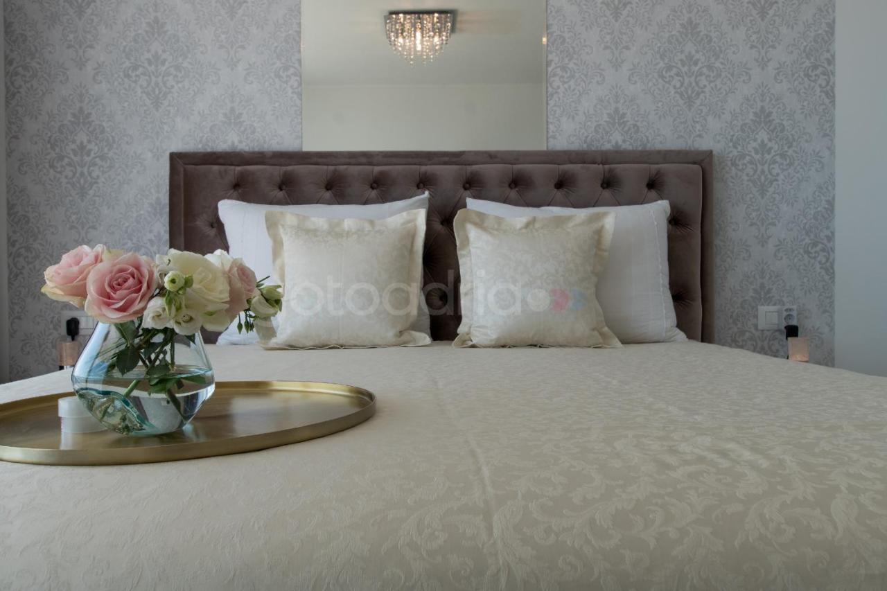 Villa Smaragd - Opal - Luxury Apt With Shared Pool And Private Hot Tub ماكارسكا المظهر الخارجي الصورة